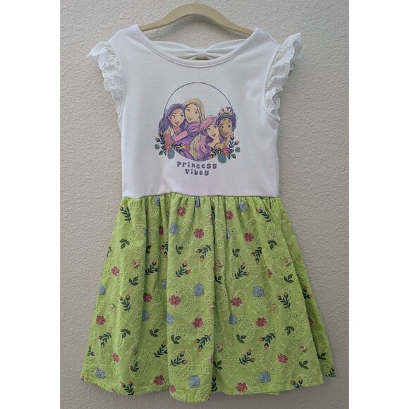 Disney Princess "Princess Vibes" Ruffle Eyelet Graphic Print Dress Size 6/6X - Picture 1 of 9